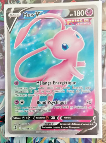 Carte pokémon mew full art - v,